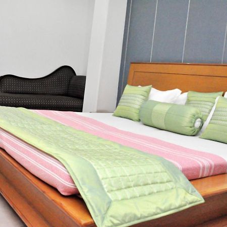 Hotel Blue Bell - Karol Bagh New Delhi Eksteriør billede