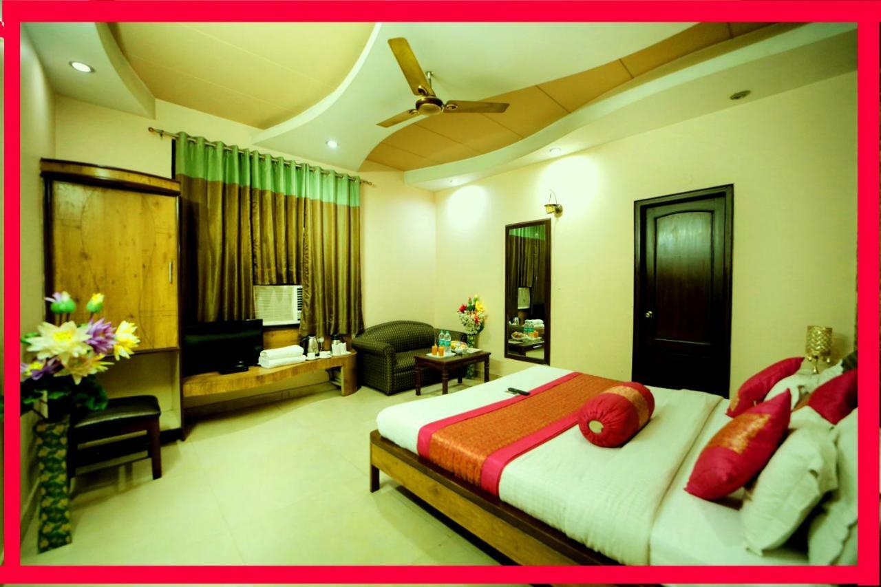 Hotel Blue Bell - Karol Bagh New Delhi Eksteriør billede